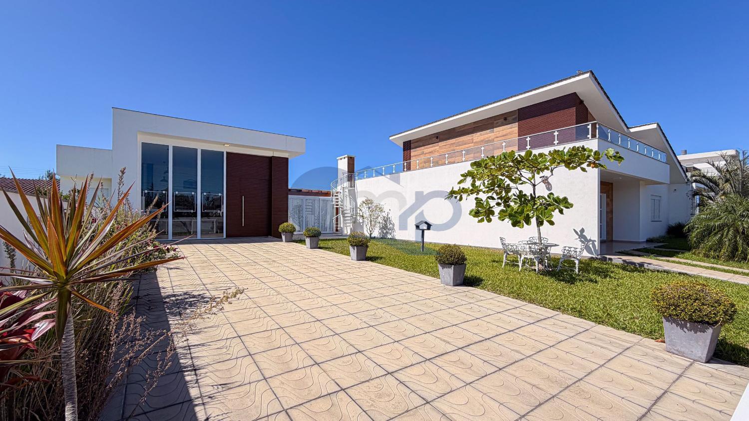 Casa, 3 quartos, 275 m² - Foto 4
