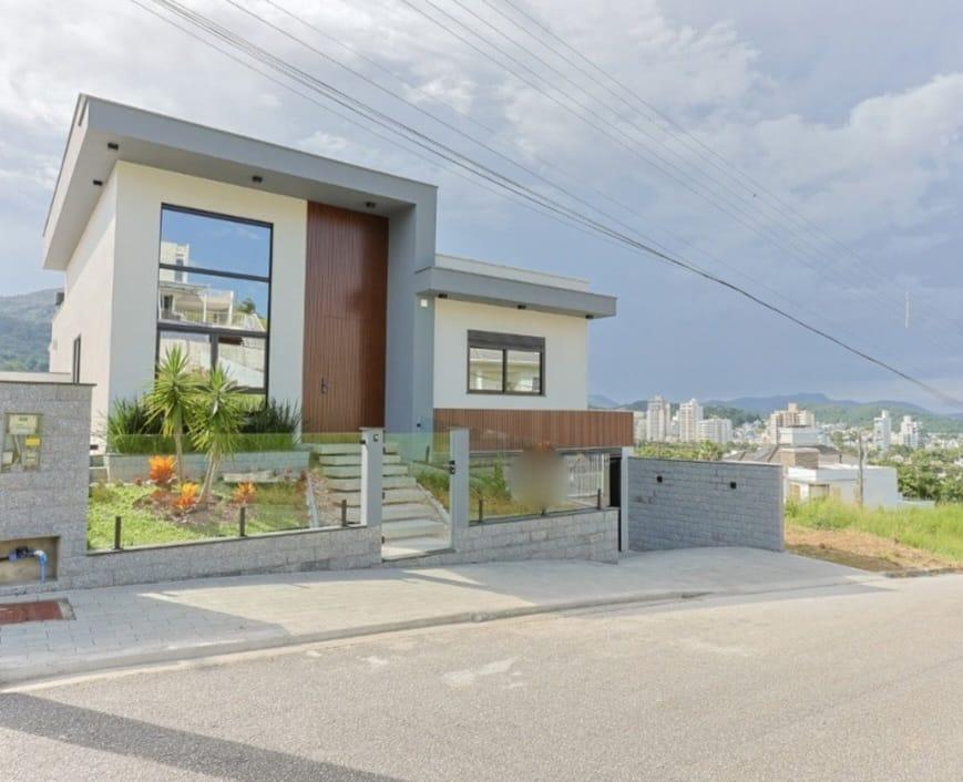 Casa, 3 quartos, 300 m² - Foto 2