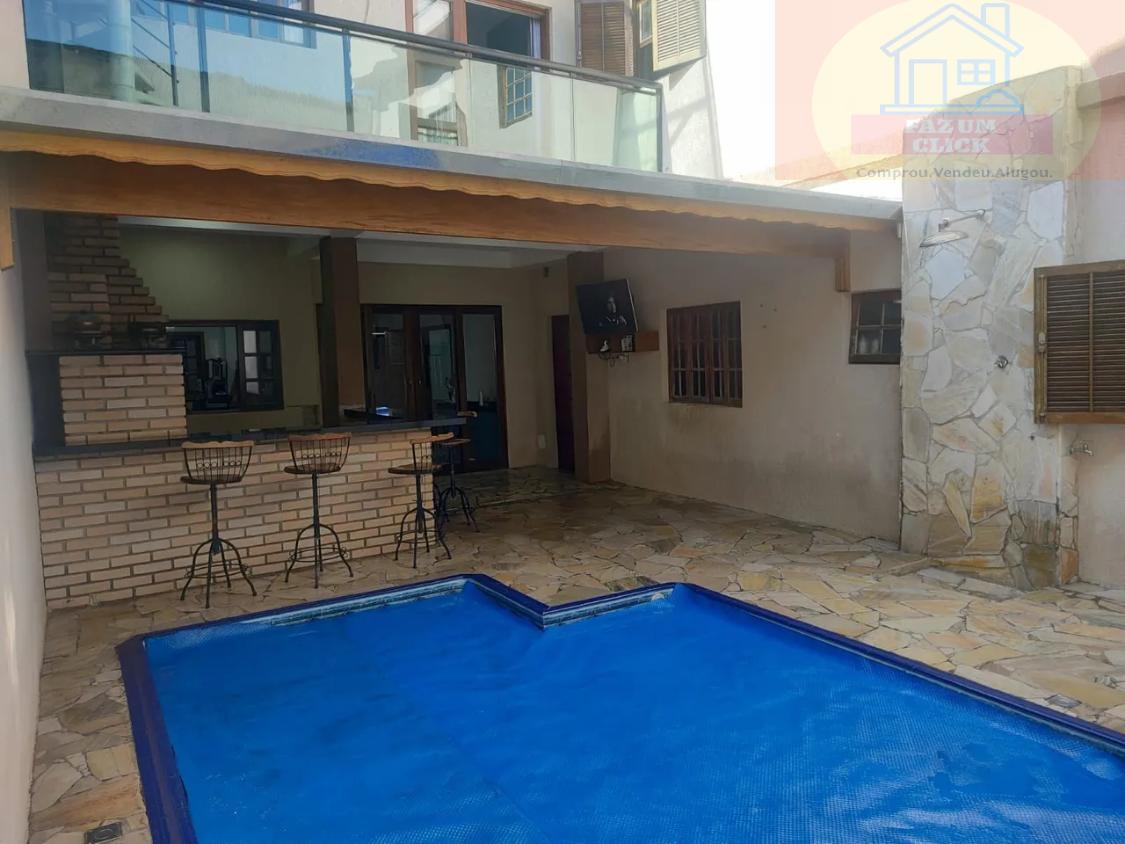 Sobrado, 5 quartos, 351 m² - Foto 1