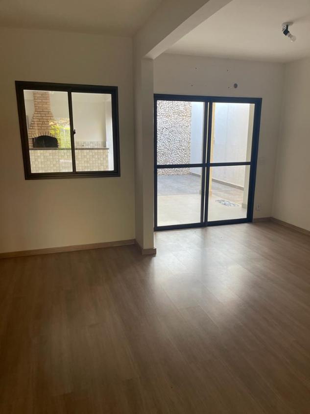 Casa, 3 quartos, 100 m² - Foto 2
