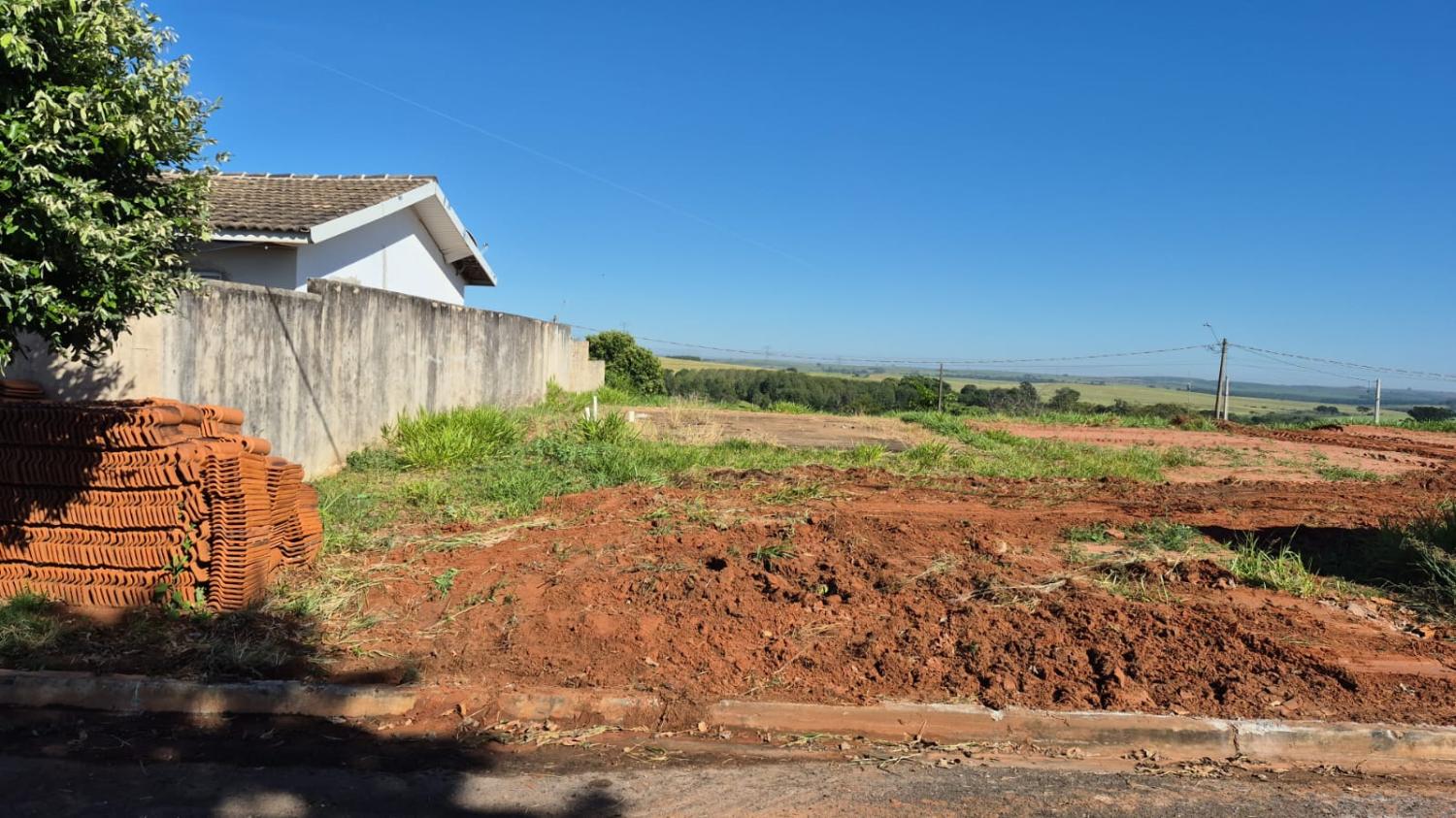 Terreno, 180 m² - Foto 2