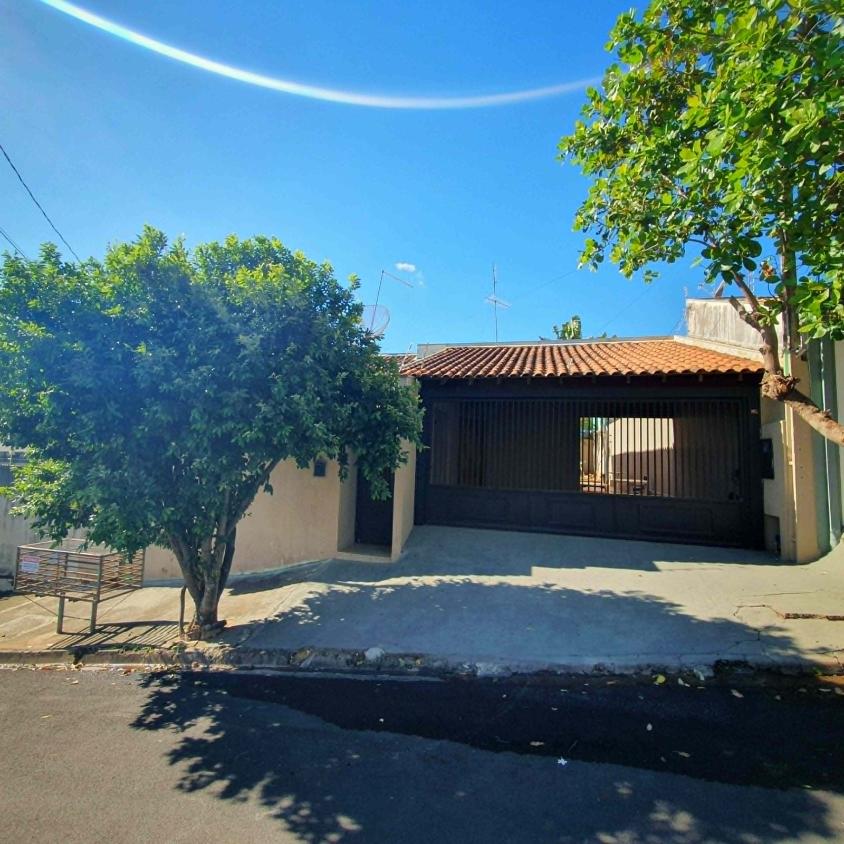 Casa, 3 quartos, 143 m² - Foto 1