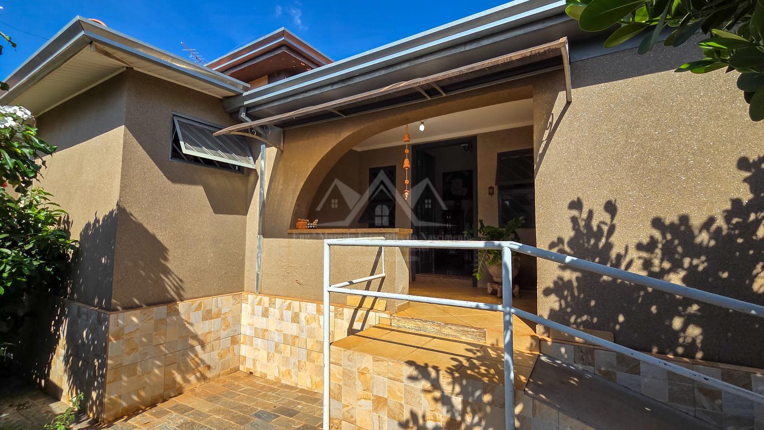 Casa, 3 quartos, 203 m² - Foto 2
