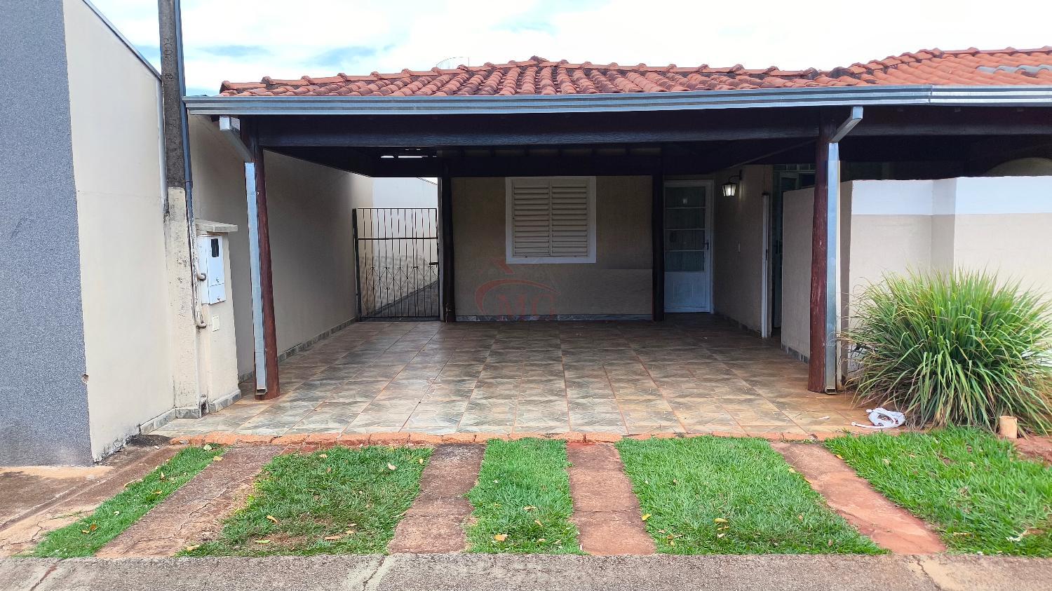 Casa a Venda Condominio Maria Stella - Belvedere - 2 Dorms 1 suite varanda ampla armarios na cozinha