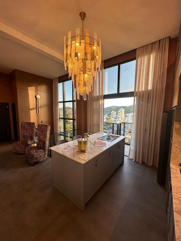 Cobertura, 3 quartos, 340 m² - Foto 14