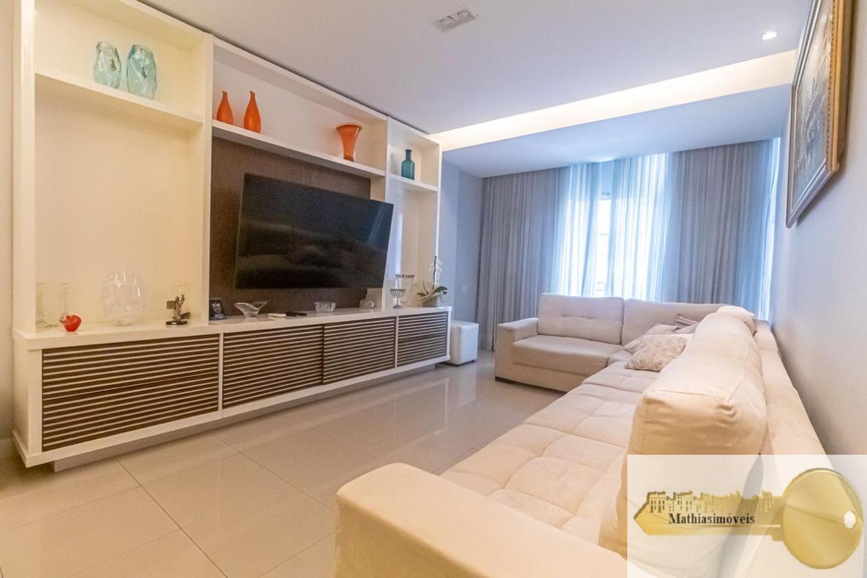 Apartamento, 3 quartos, 156 m² - Foto 3