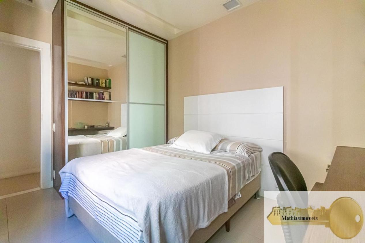 Apartamento, 3 quartos, 156 m² - Foto 11