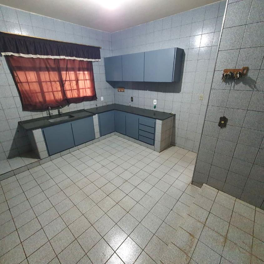 Casa, 3 quartos, 218 m² - Foto 6
