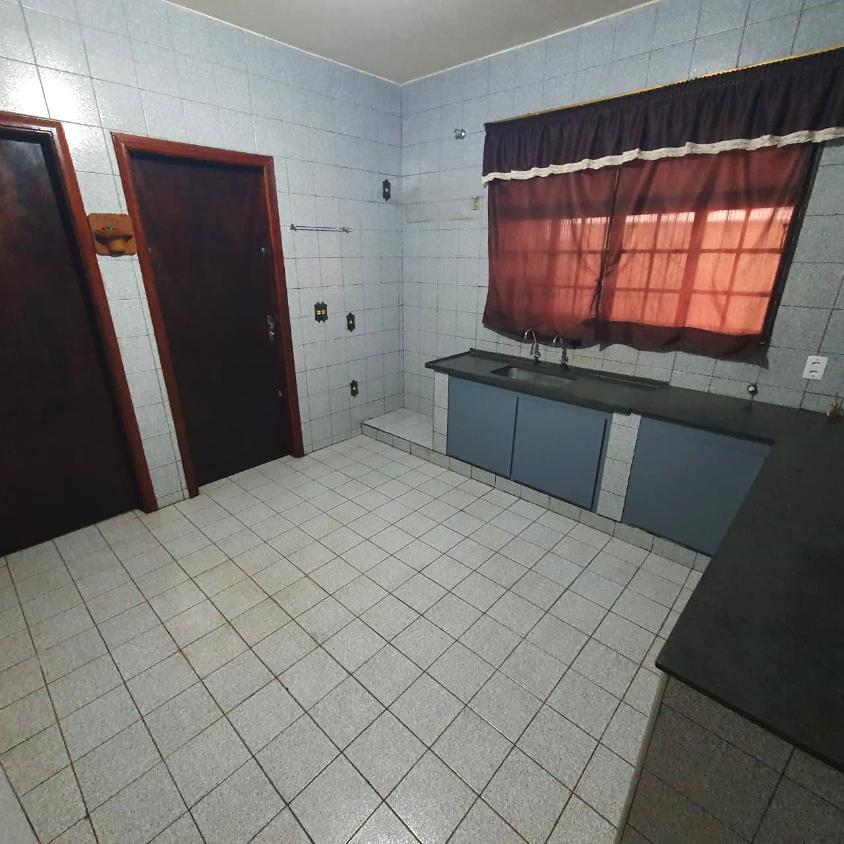 Casa, 3 quartos, 218 m² - Foto 7