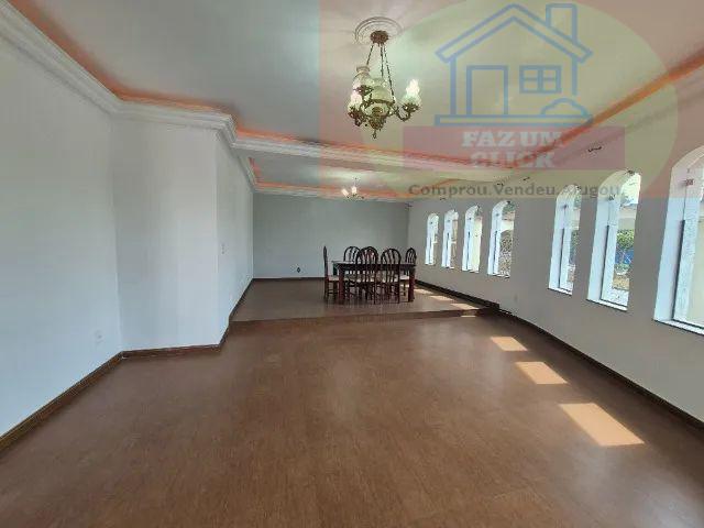 Sobrado, 3 quartos, 319 m² - Foto 2