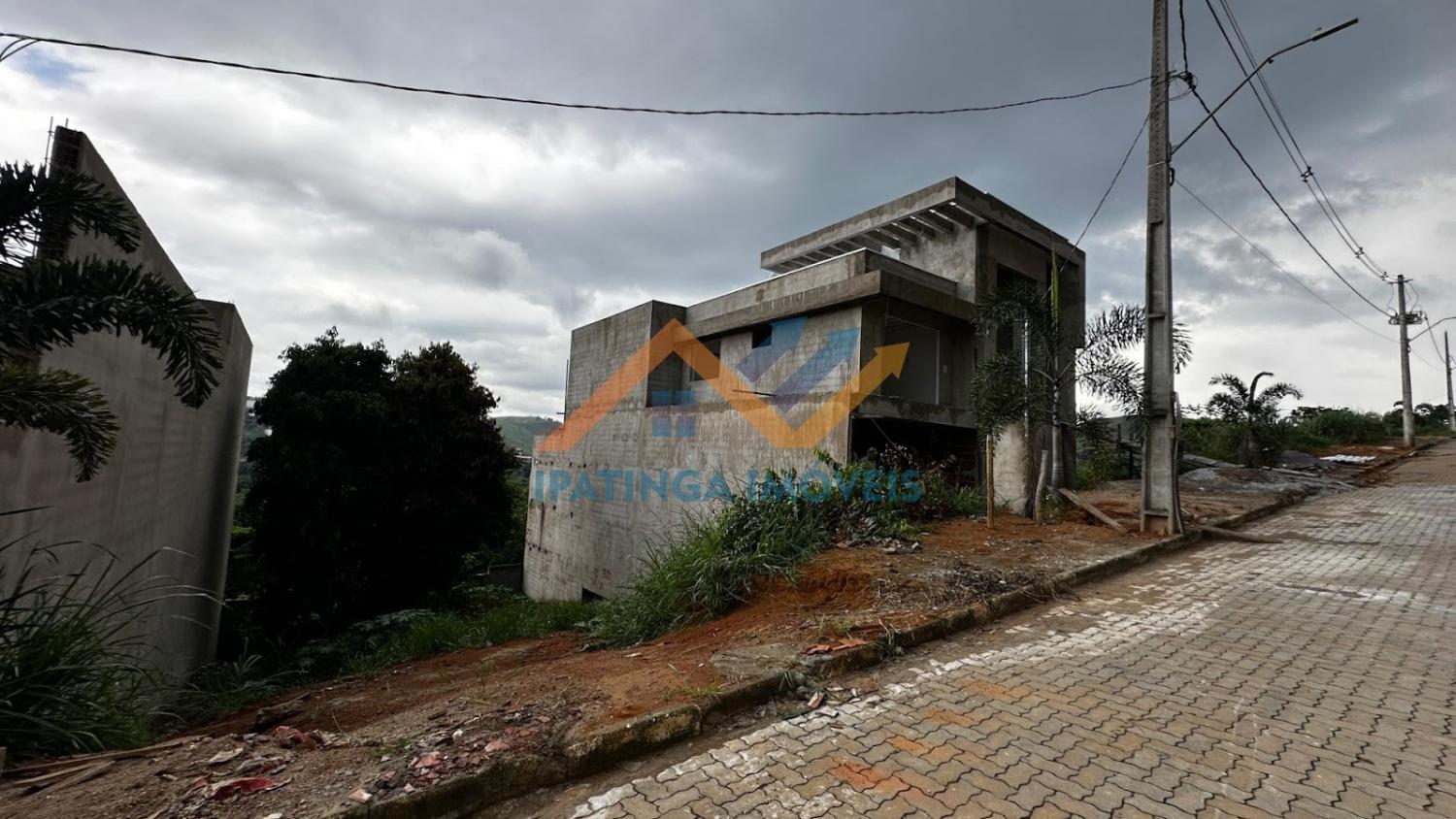 Lote no condomínio Campos Altos - Santana do Paraíso