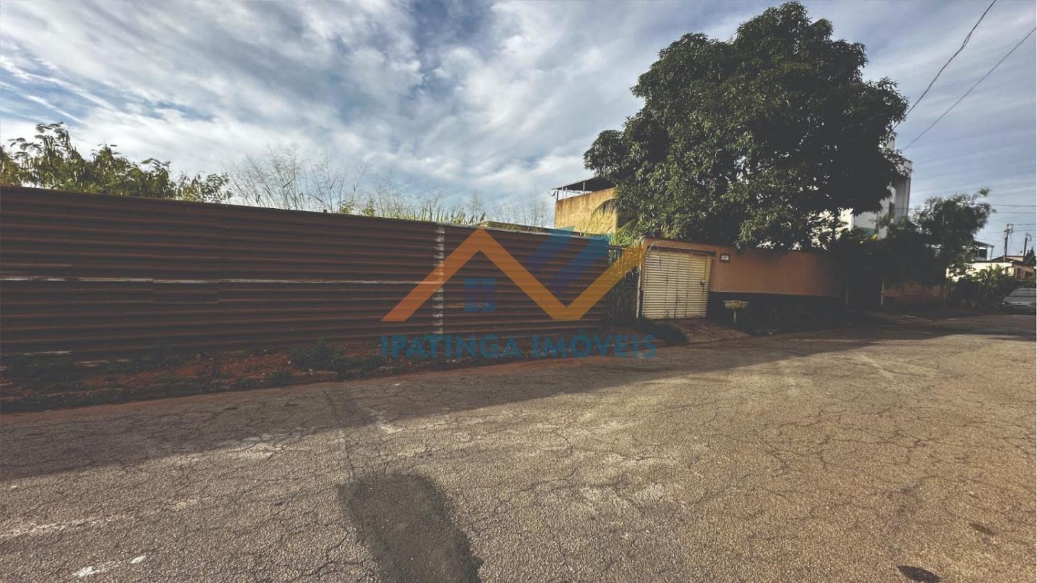 Lote no Caravelas 300M²