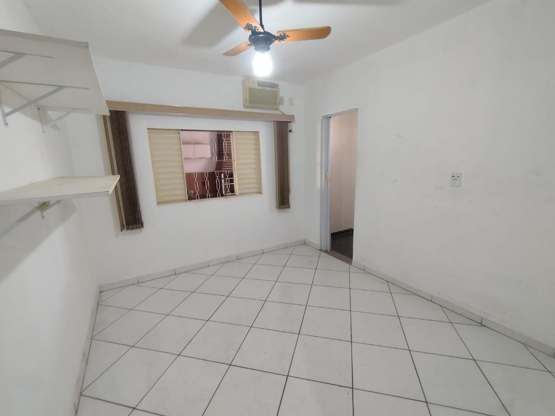 Casa, 3 quartos, 107 m² - Foto 2