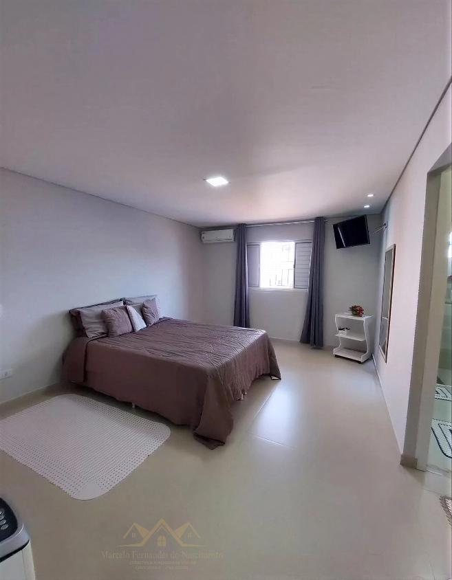 Casa, 3 quartos, 235 m² - Foto 12
