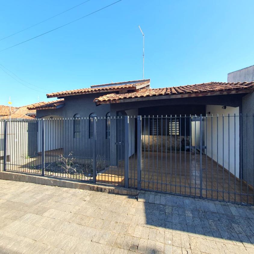 Casa, 3 quartos, 145 m² - Foto 1
