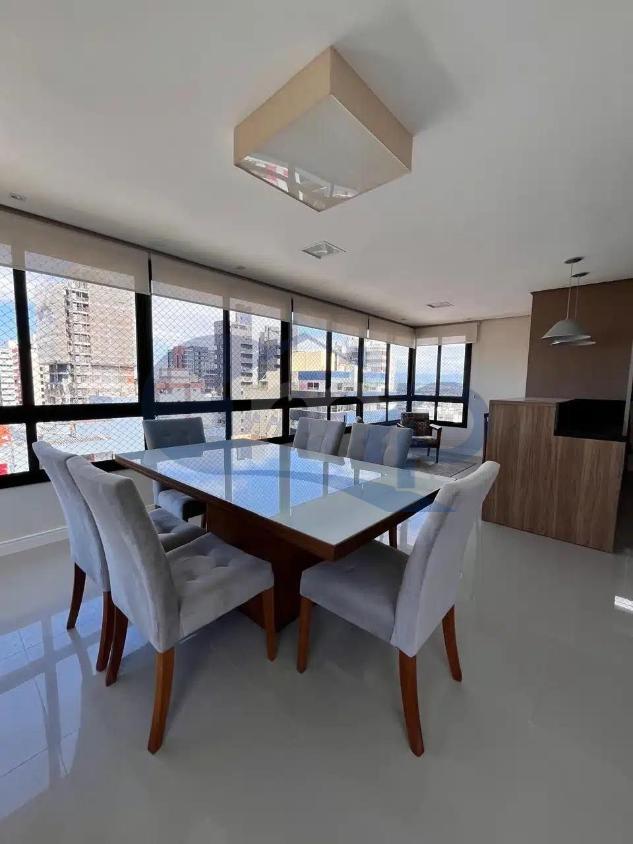 Apartamento, 3 quartos, 204 m² - Foto 4