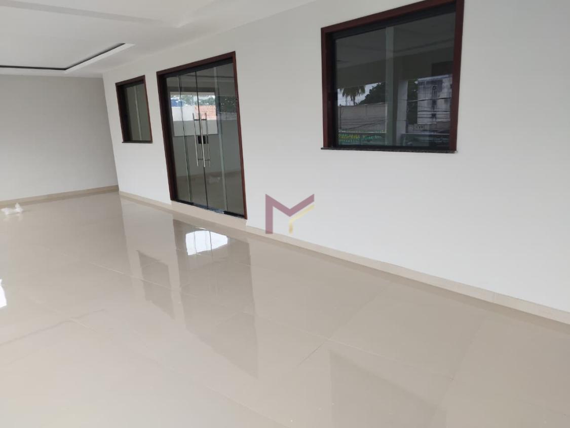Casa, 3 quartos, 312 m² - Foto 2