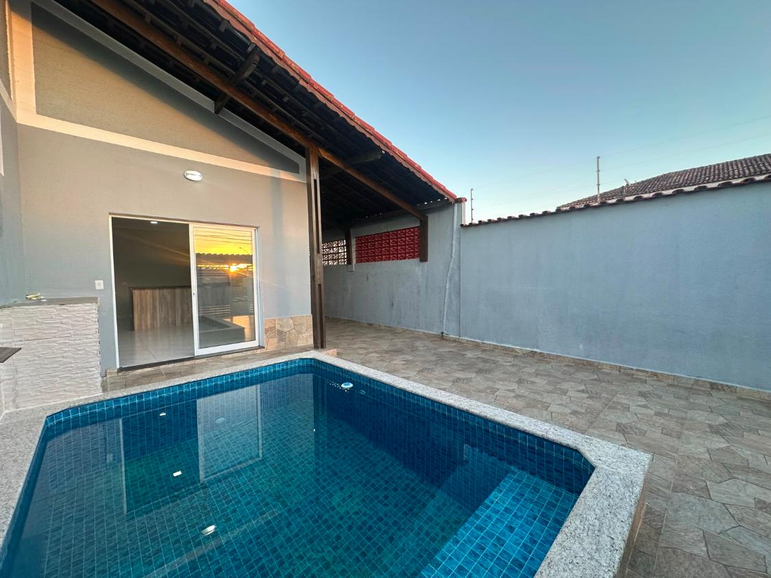 Casa, 3 quartos, 104 m² - Foto 1