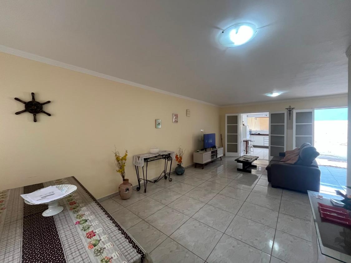 Casa, 2 quartos, 162 m² - Foto 2