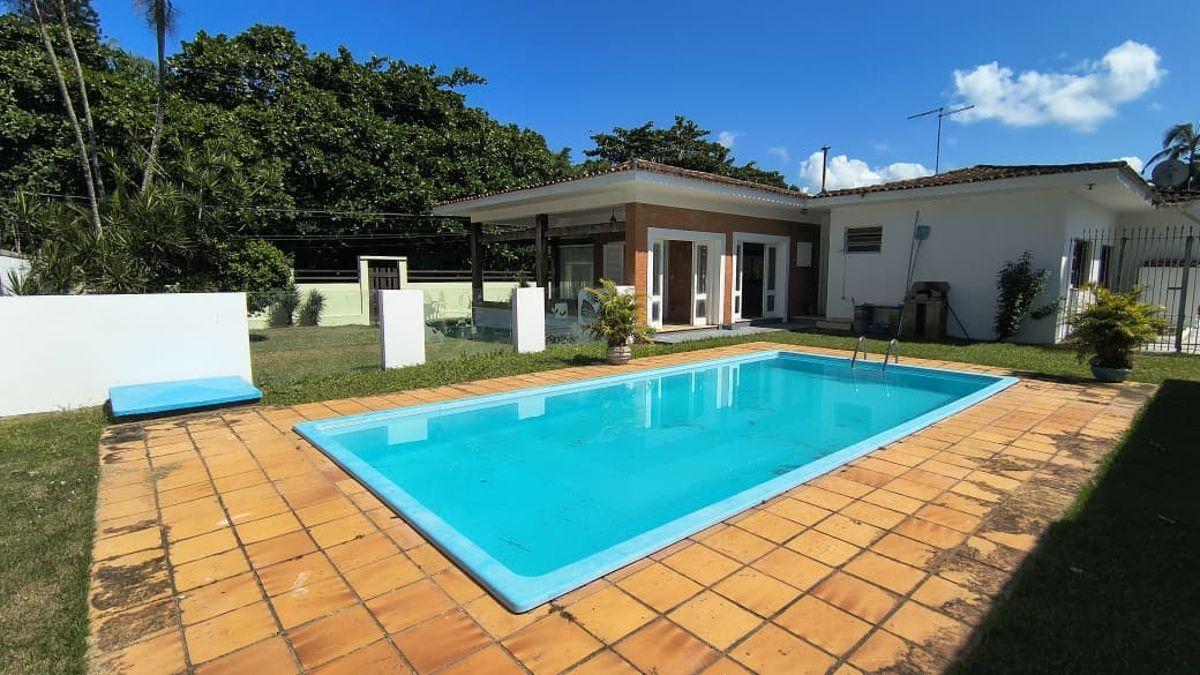 Casa, 4 quartos, 326 m² - Foto 1