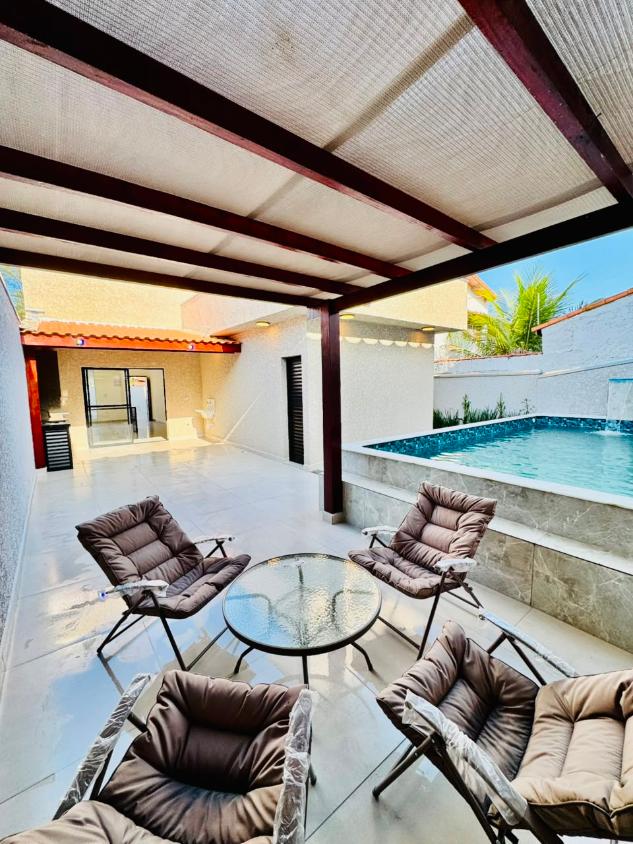 Casa, 3 quartos, 118 m² - Foto 1