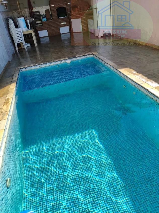 Casa, 3 quartos, 250 m² - Foto 1
