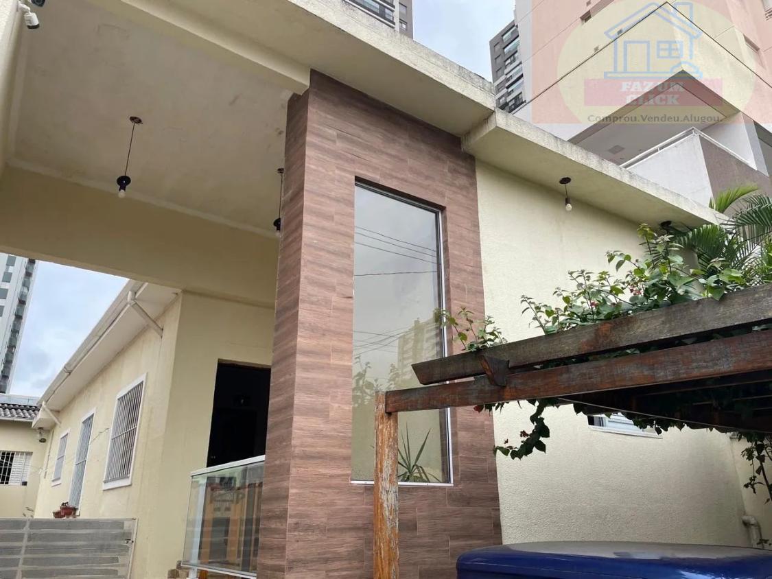 Casa, 3 quartos, 220 m² - Foto 1