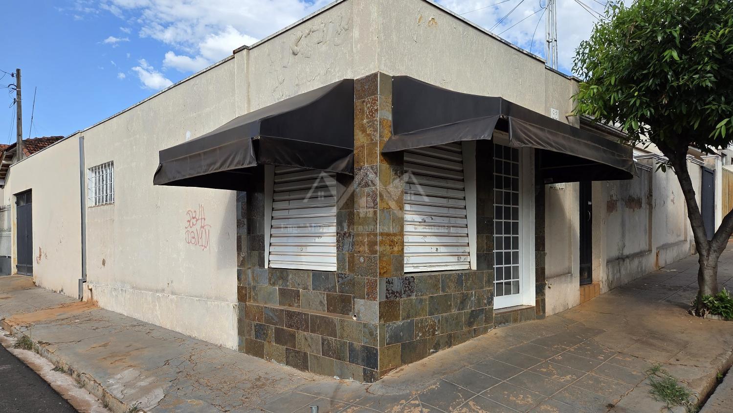 Casa, 3 quartos, 178 m² - Foto 1