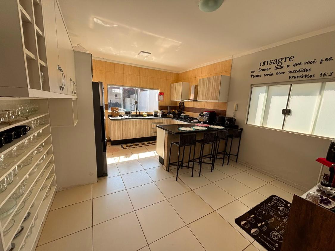 Casa, 2 quartos, 293 m² - Foto 6