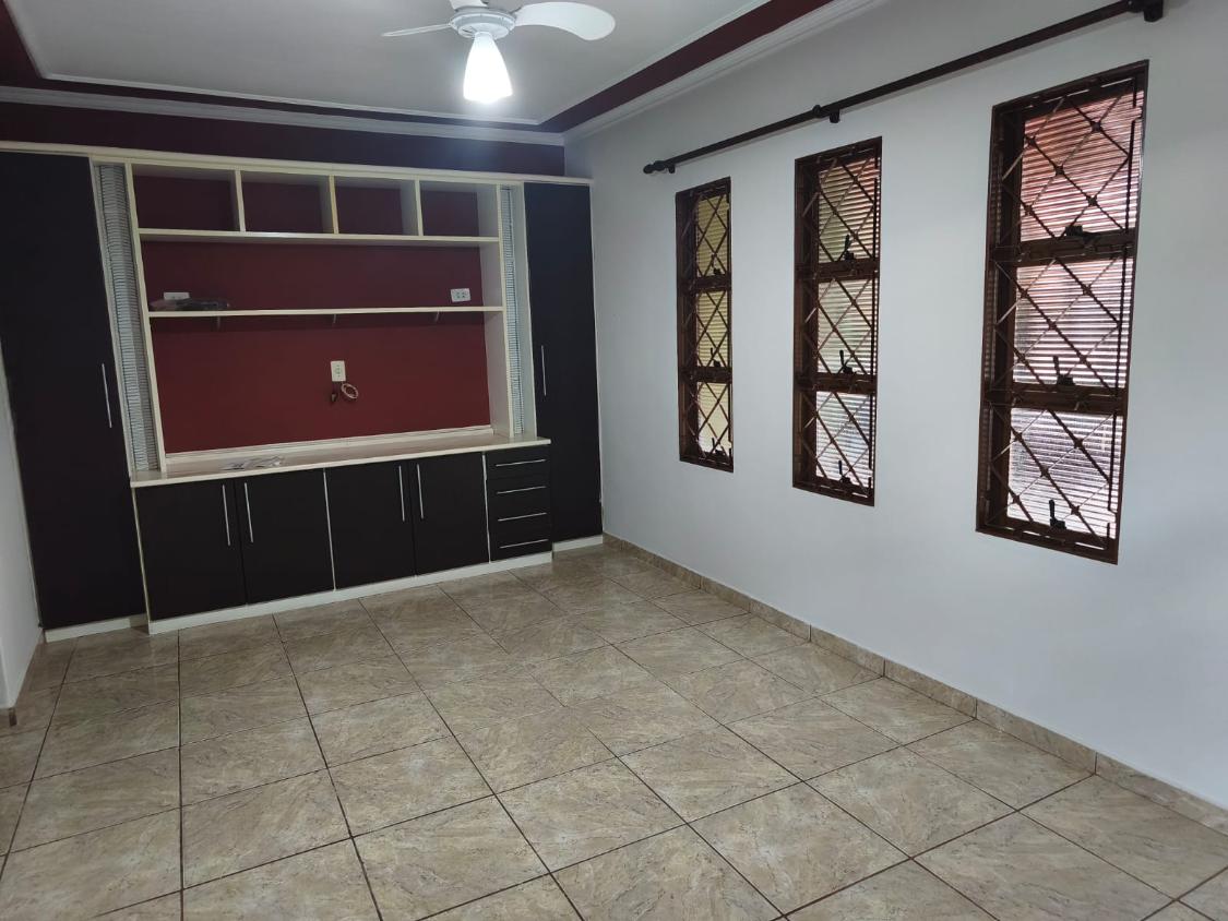 Casa, 4 quartos, 160 m² - Foto 1