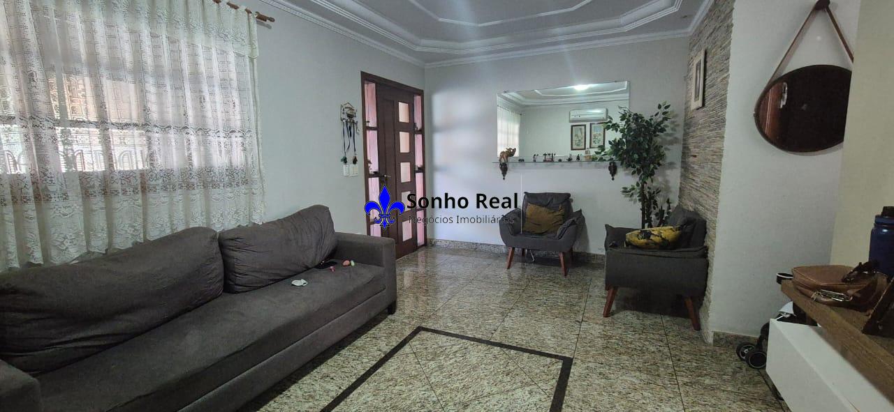 Casa, 2 quartos, 158 m² - Foto 1