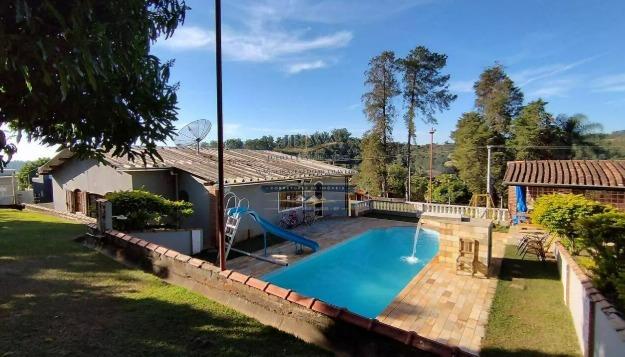 Sítio, 3 quartos, 2000 m² - Foto 4