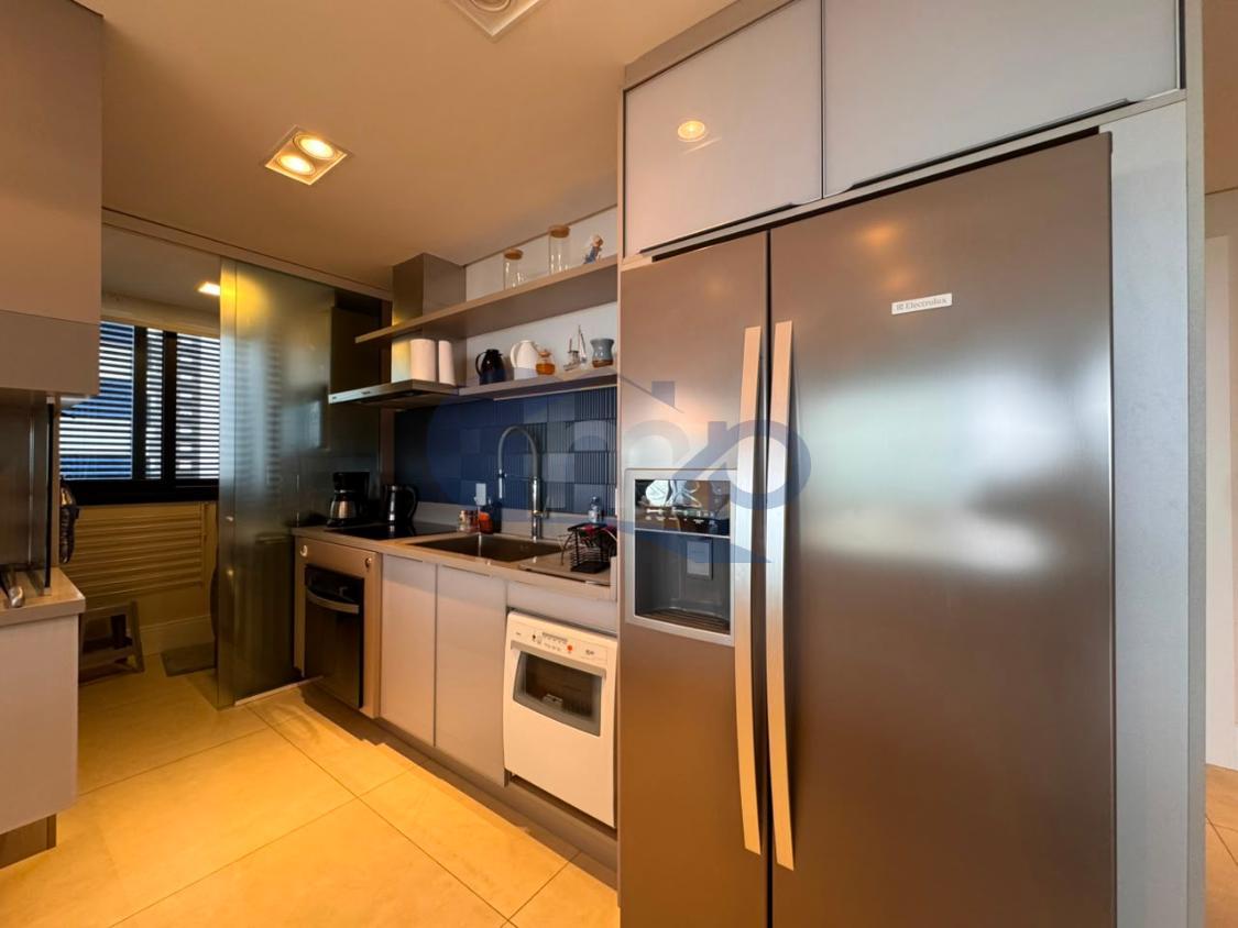 Apartamento, 4 quartos, 215 m² - Foto 10