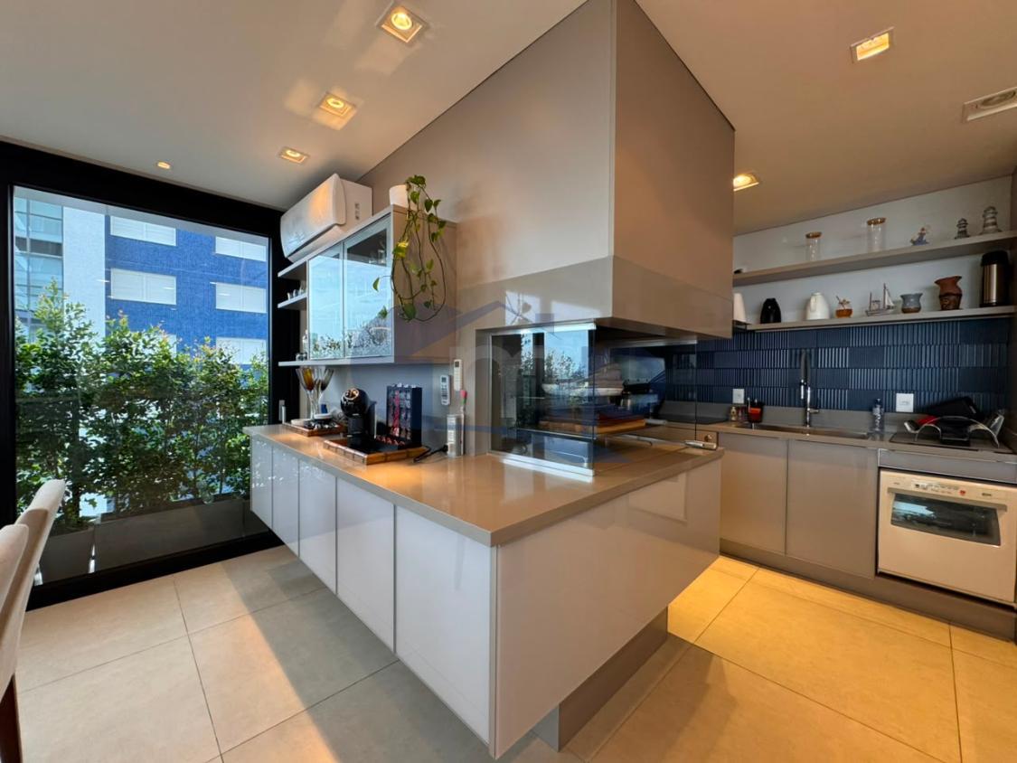 Apartamento, 4 quartos, 215 m² - Foto 12