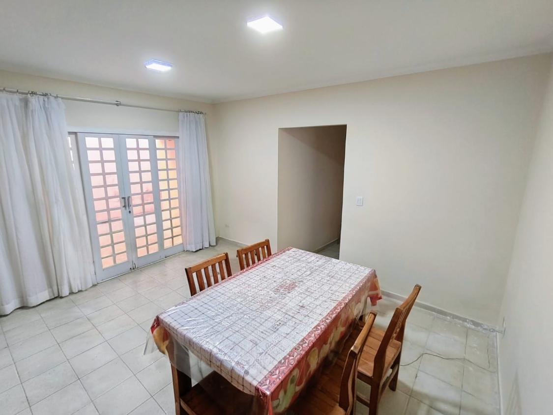 Casa, 3 quartos, 180 m² - Foto 3