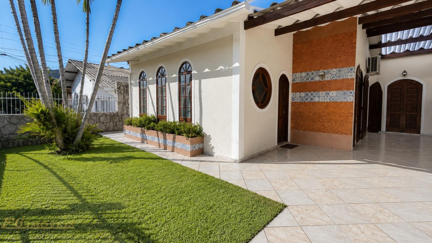 Casa, 3 quartos, 188 m² - Foto 2