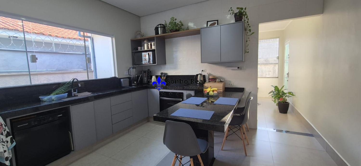 Casa, 3 quartos, 83 m² - Foto 1