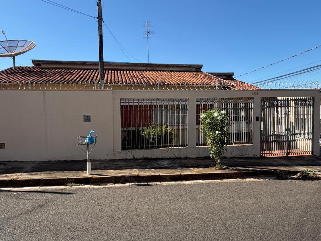 Casa, 3 quartos, 189 m² - Foto 1