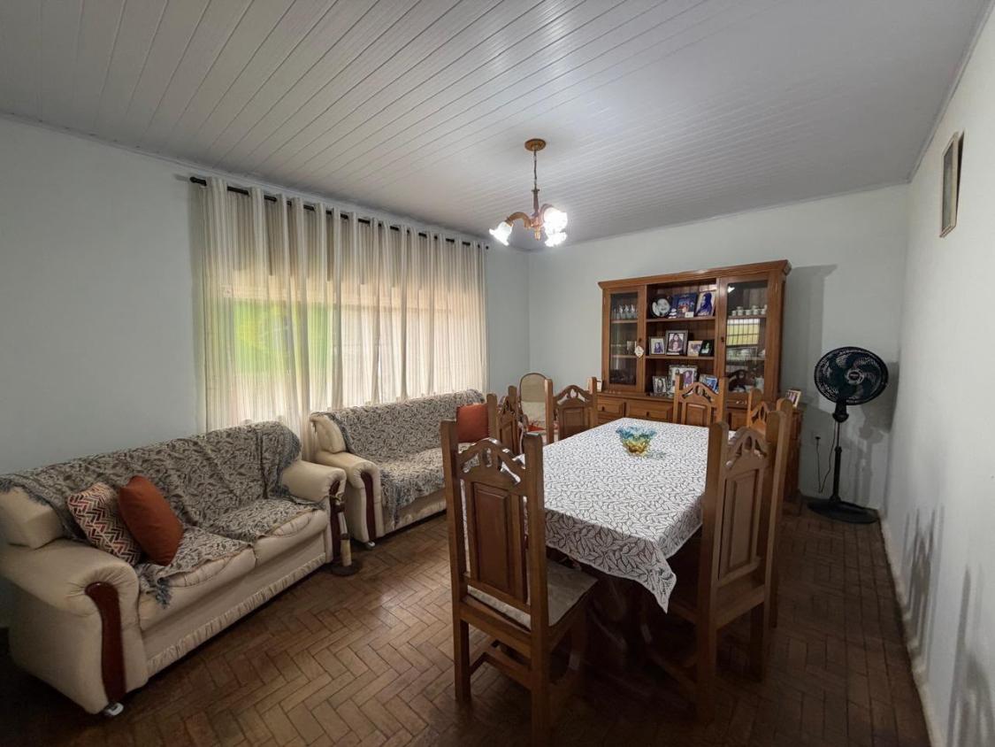 Casa, 3 quartos, 189 m² - Foto 4