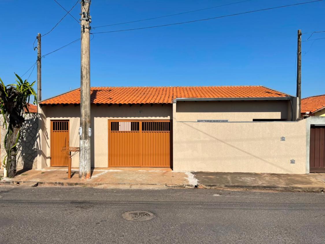 Casa, 3 quartos, 127 m² - Foto 1