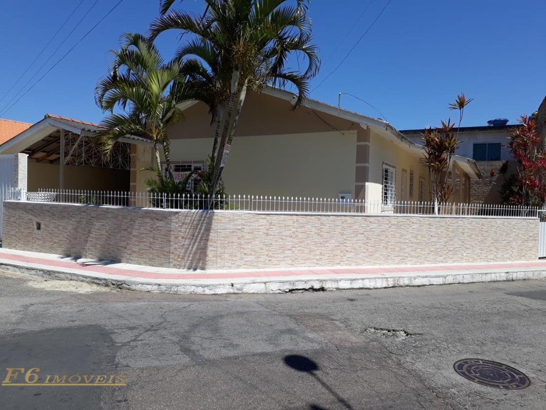 Casa, 4 quartos, 159 m² - Foto 2