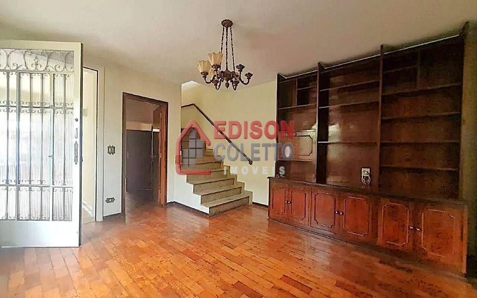 Casa, 3 quartos, 214 m² - Foto 1