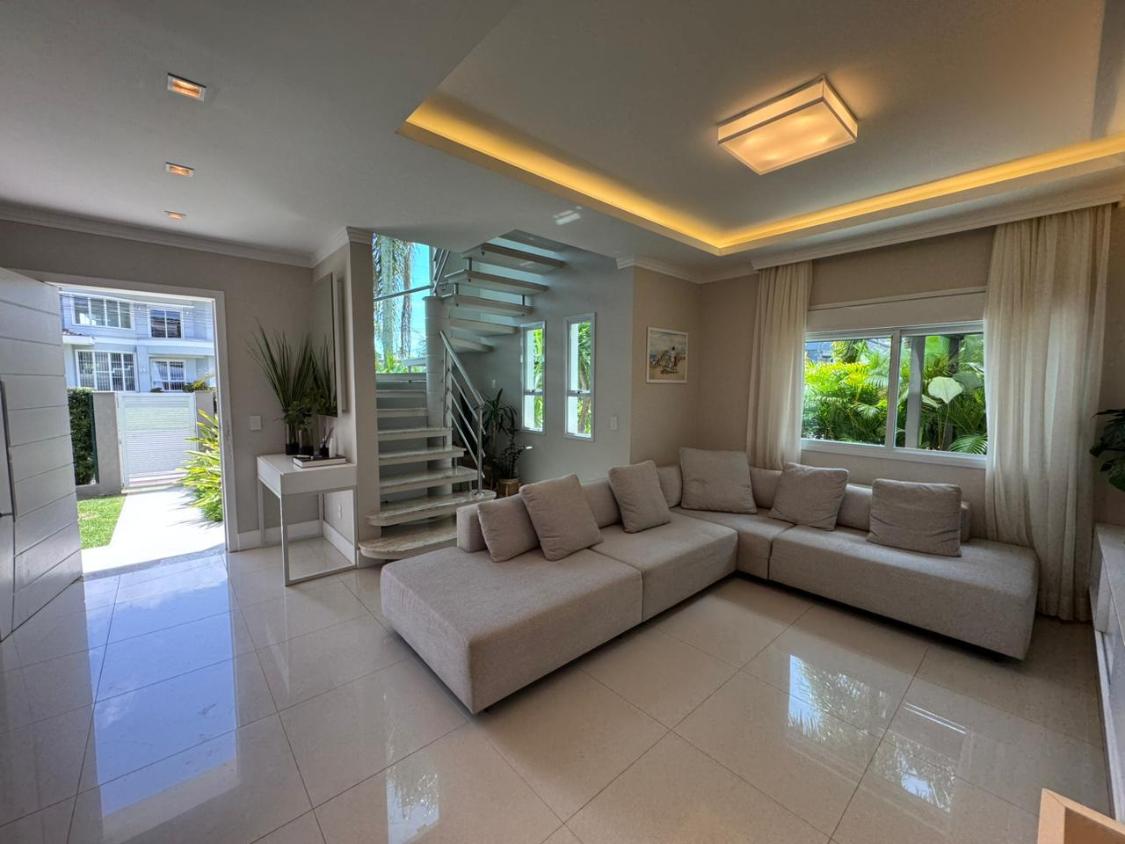 Casa, 4 quartos, 204 m² - Foto 3