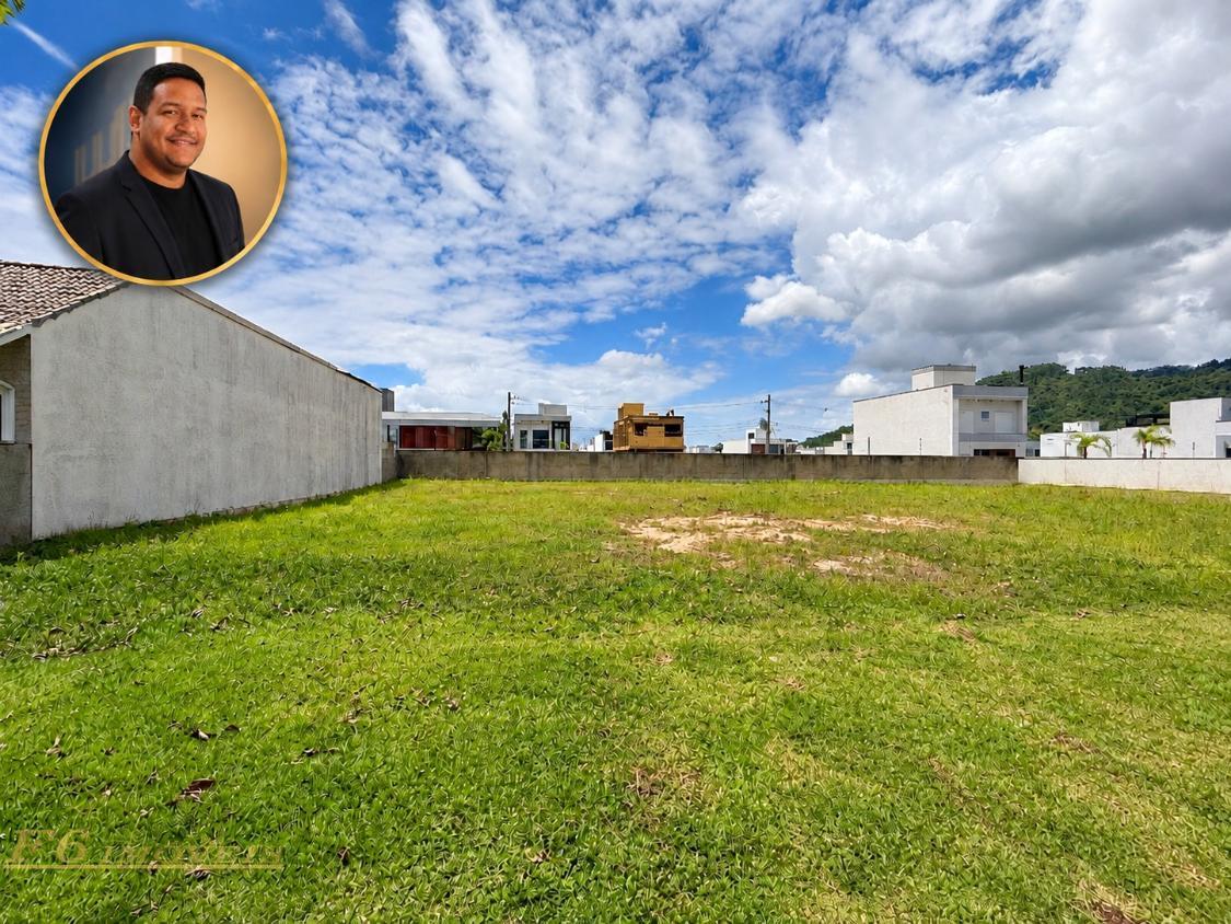 Terreno, 180 m² - Foto 1