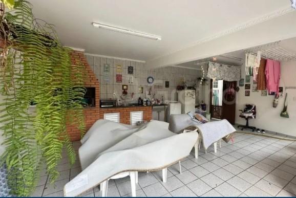 Casa, 4 quartos, 193 m² - Foto 3