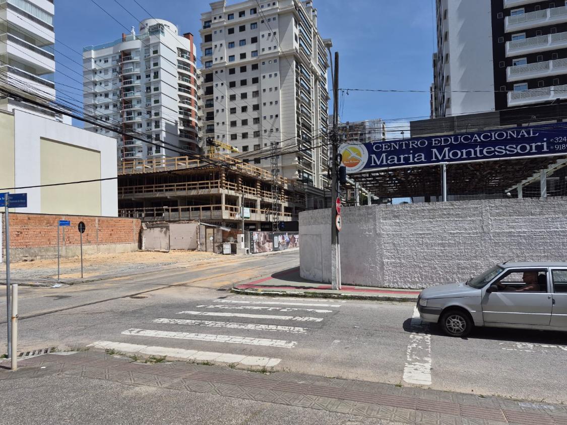 Loteamento e Condomínio, 263 m² - Foto 7