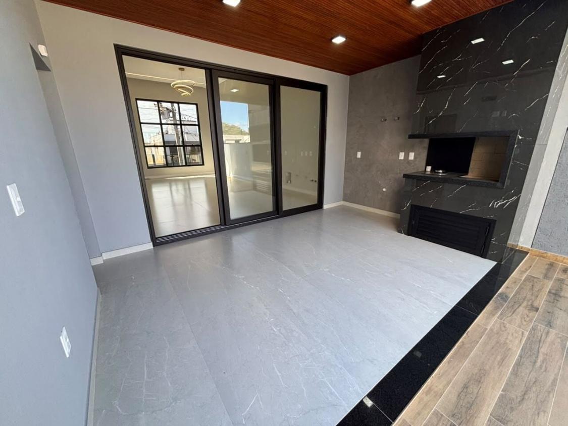 Casa, 3 quartos, 177 m² - Foto 3