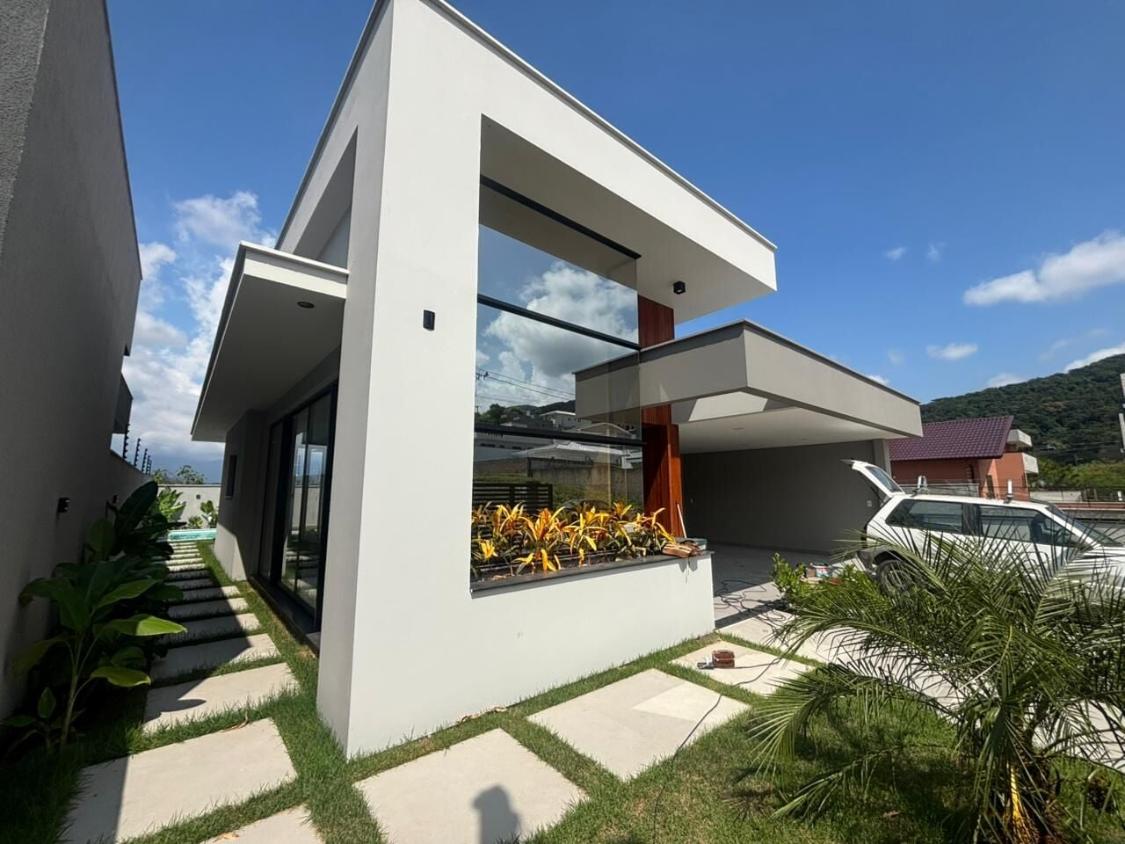 Casa, 3 quartos, 160 m² - Foto 1