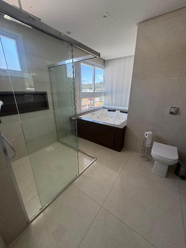 Casa, 4 quartos, 330 m² - Foto 17