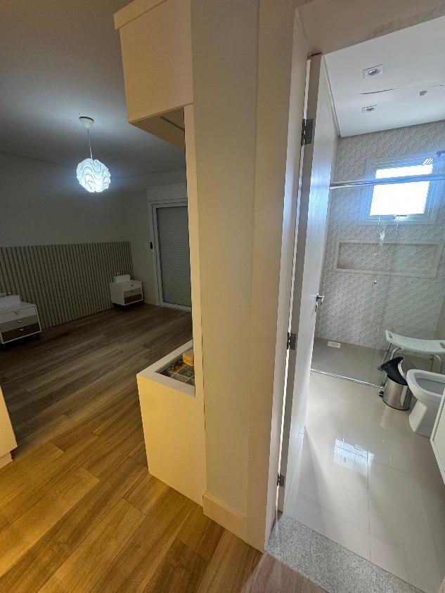 Casa, 4 quartos, 330 m² - Foto 9